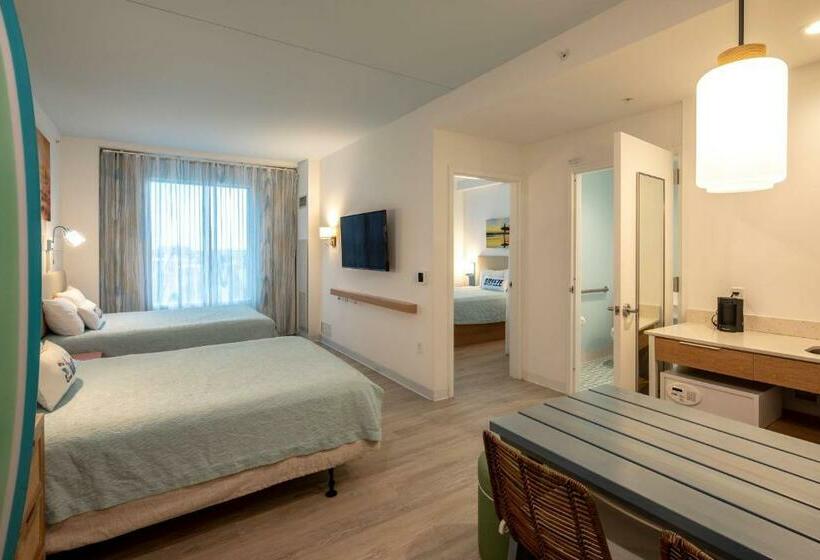 适合残疾人士使用的套间, Universal’s Endless Summer Resort – Dockside Inn And Suites