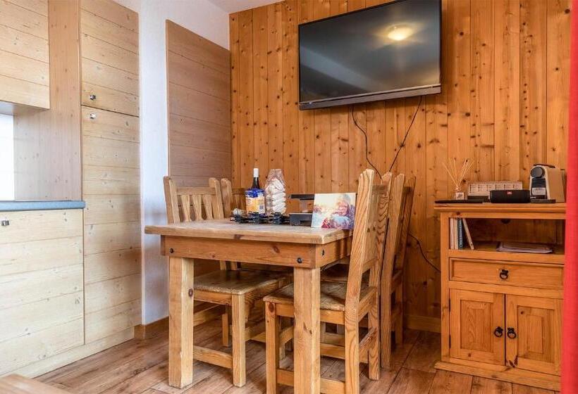 Апартаменты 1 Спальня, Madame Vacances Residence Les Chalets Du Berger