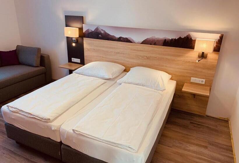 Номер Стандарт, Pension Lindenhof