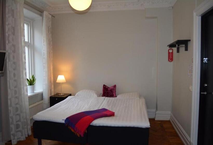 استودیوی استاندارد, Da Hotel Apartments