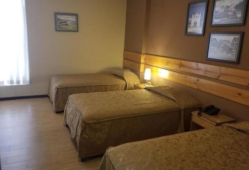 스탠다드 트리플 룸, El Brujo Hotel   Centro Histórico