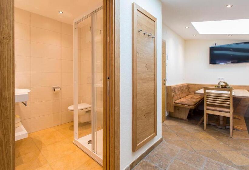 آپارتمان لوکس 2 خوابه, Aparthotel Hohe Brücke