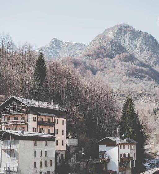 Семейный Номер Вид на Горы, Ristorante Residence Giardini
