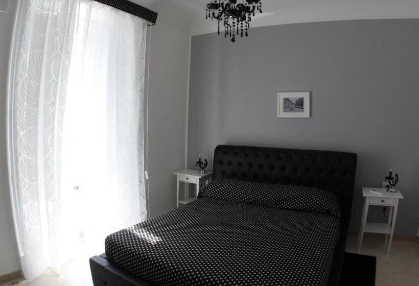 套房, Gualtiero Camere & Suite