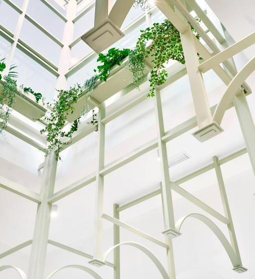スタンダードインサイドビュールーム, La Casa Del Arco