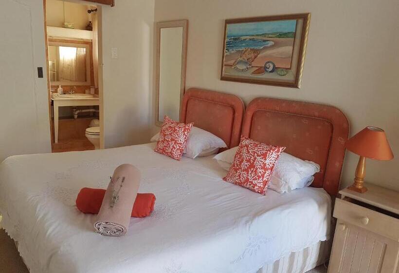 스탠다드 룸 풀장 전망, Villa Vista Guest House