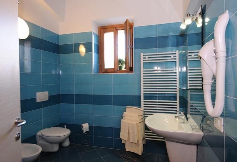 Студия Стандарт, Agriturismo Corte La Sacca