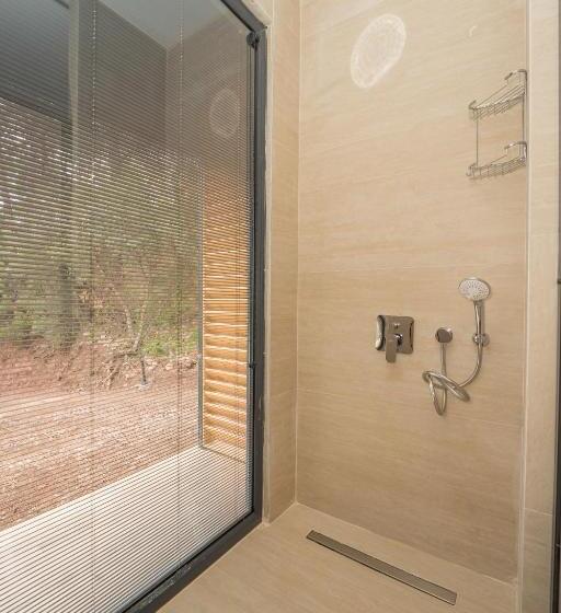 Люкс Повышенной Комфортности, Sea Valley Lodge