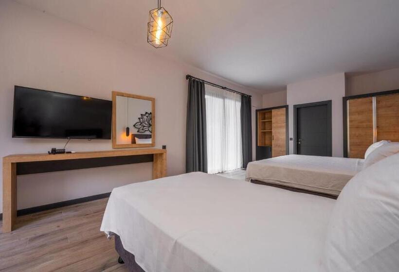 Люкс Повышенной Комфортности, Sea Valley Lodge