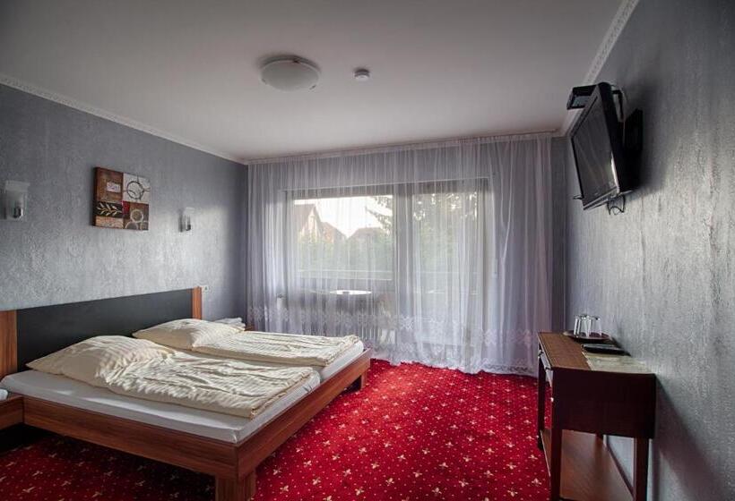 Номер Стандарт, Eisberg Gästehaus & De Luxe Appartements