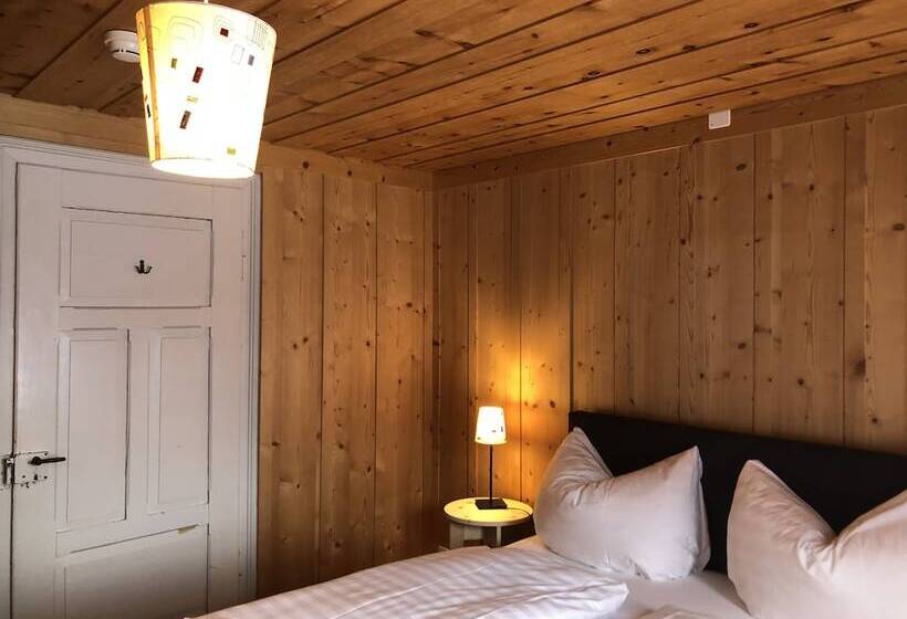 带共用浴室的标准房间, Gasthaus Spinas
