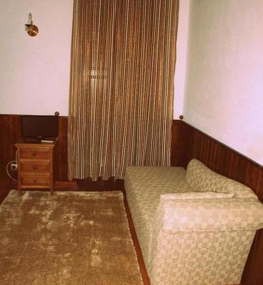 سوییت, Casa Do Brasao