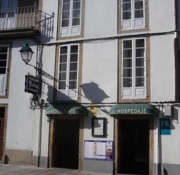 基本间, Hostal O Patron
