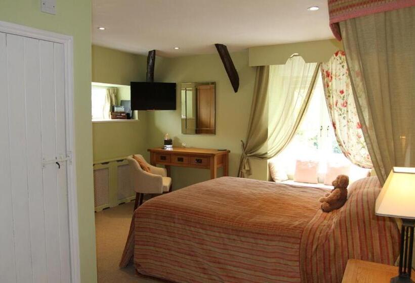 اتاق استاندارد, The Salty Monk Bed & Breakfast