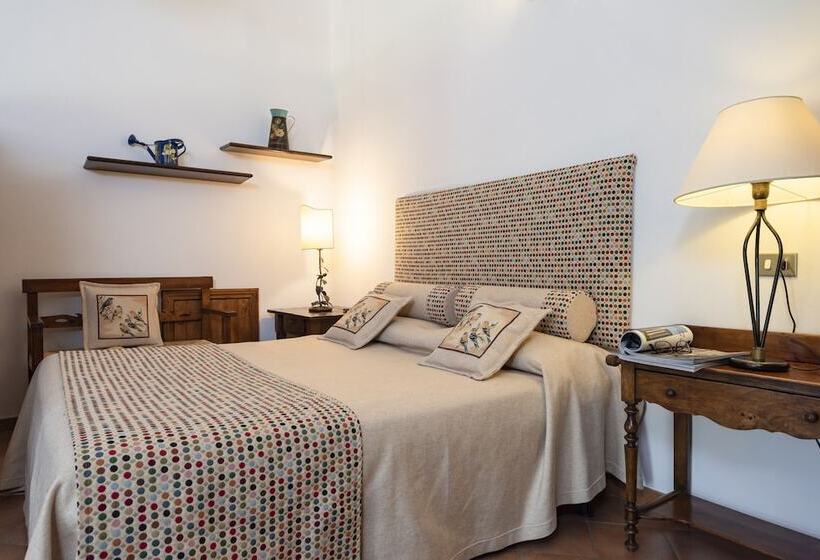 スタンダードトリプルルーム, Agriturismo La Rombaia