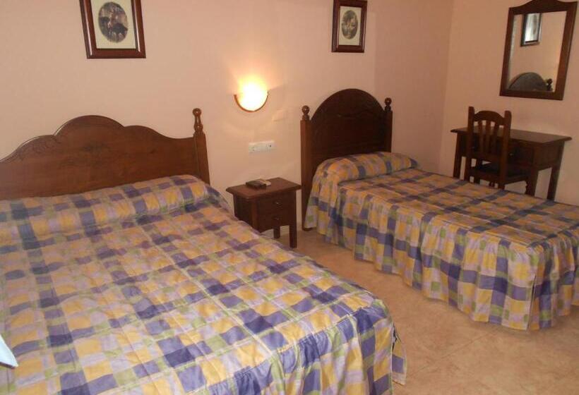 Номер Стандарт, Hostal El Polígono