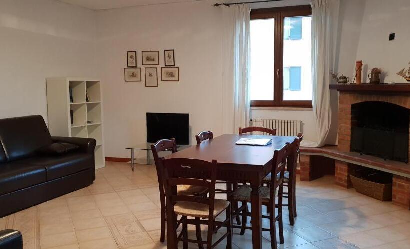 Апартаменты 3 Спальни, La Fattoria Di Tirrenia
