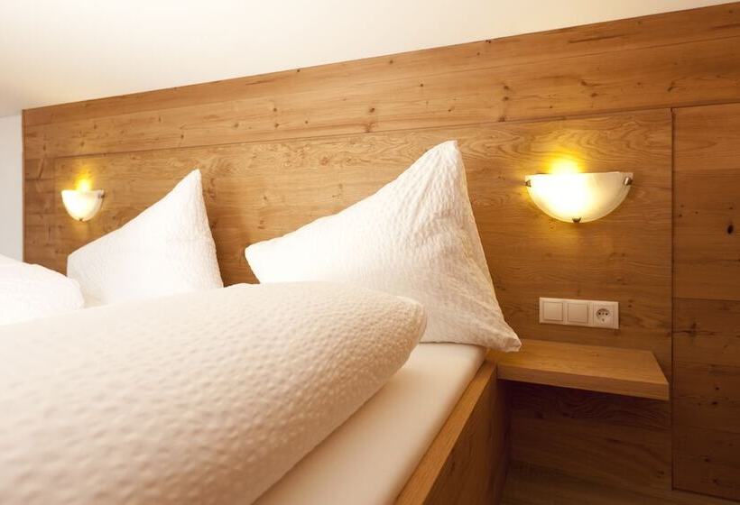 家庭间, Hochjochstöbli B&b Alpine Easy Stay