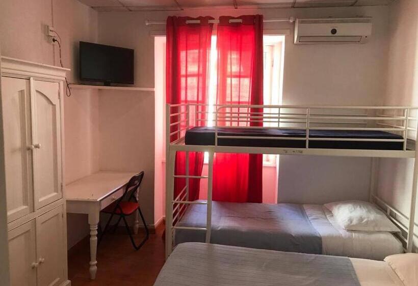 غرفة عائلية, Peters Guesthouse