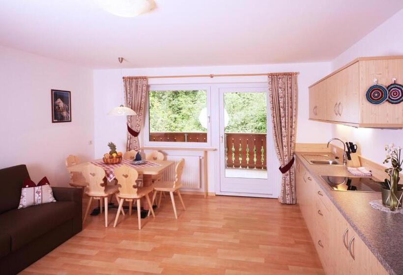 带2个卧室的公寓, Villa Otto