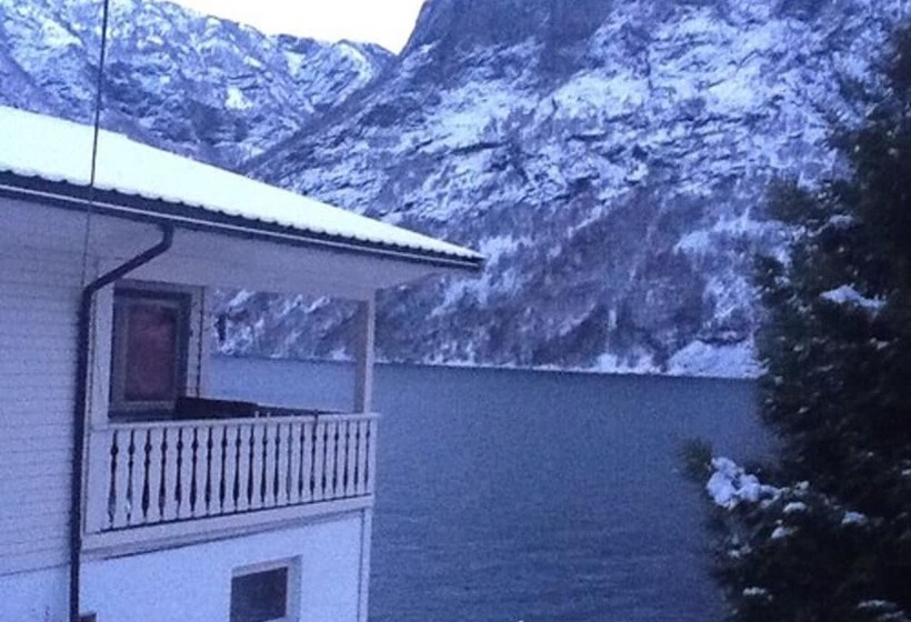 １階の１ベッドルームアパートメント, Visit Undredal