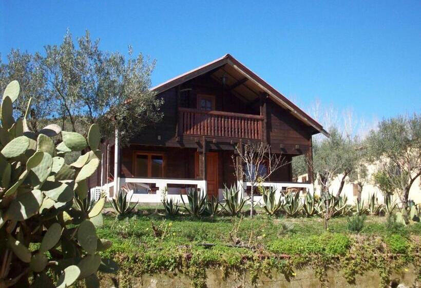 Бунгало Стандарт, Il Borgo Sul Lago