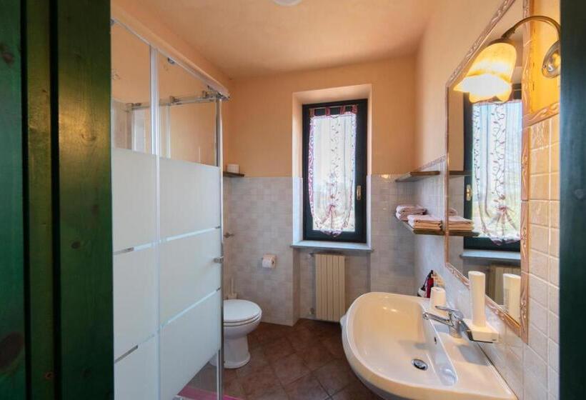 Номер Стандарт, Cascina Papa Mora