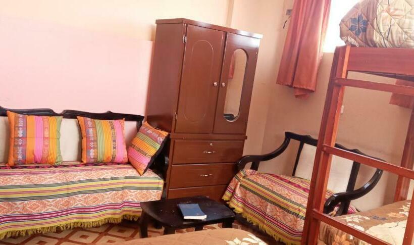 اتاق کلاسیک چهارنفره, Hostal Otavalos Inn Hostel