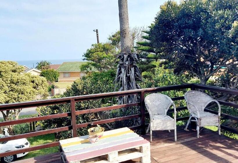 Люкс Вид на Море, The Coelacanth Guest House And Beach Thyme Self Catering