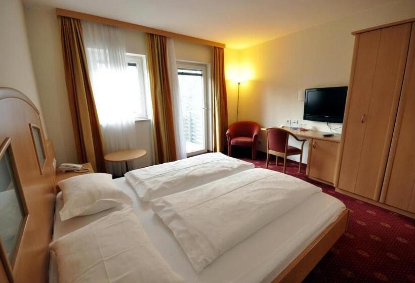 Номер Стандарт, Cityhotel Tallero
