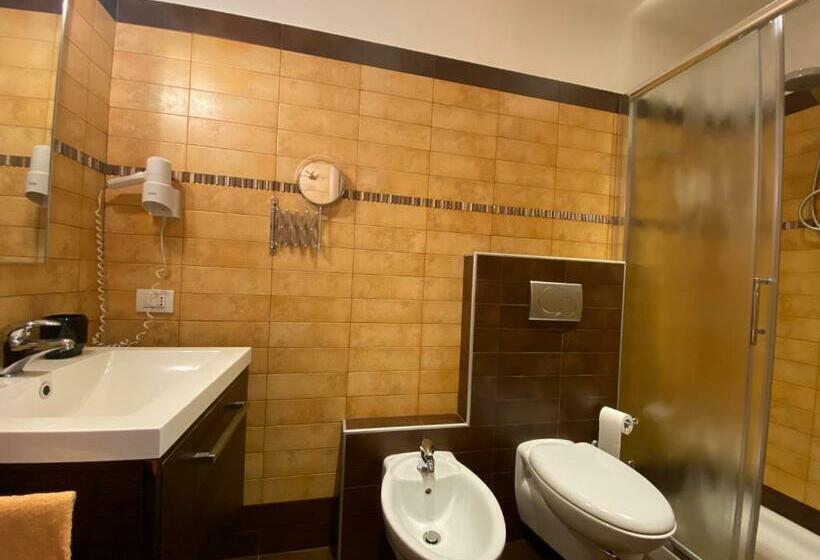 اتاق لوکس, Locanda Nelia Guest House