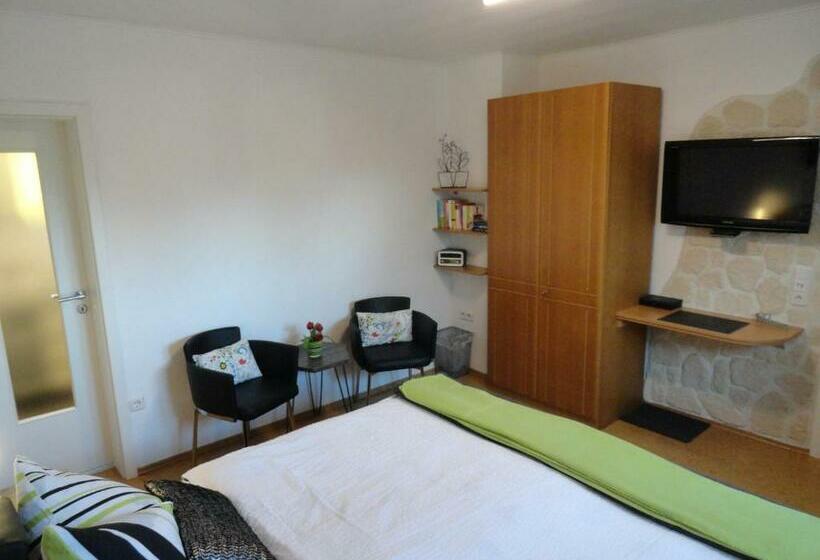 Номер Стандарт, Appartement Pension Schüßler