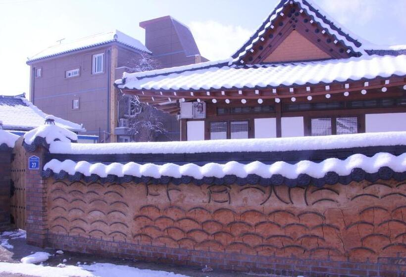 Family Suite, Dasomchae Hanok Stay