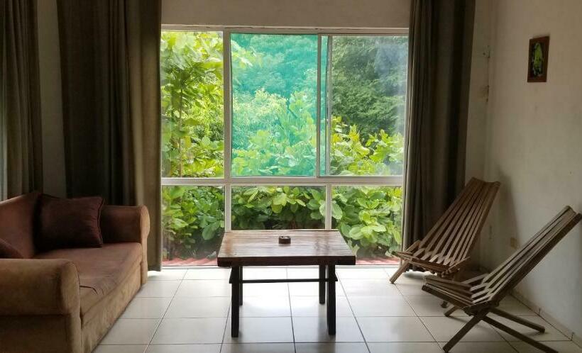 غرفة قياسية حمام مشترك, Hostal El Balsamo