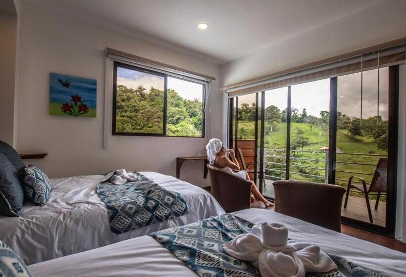 Номер Стандарт Вид на Озеро, Burbi Lake Lodge Monteverde