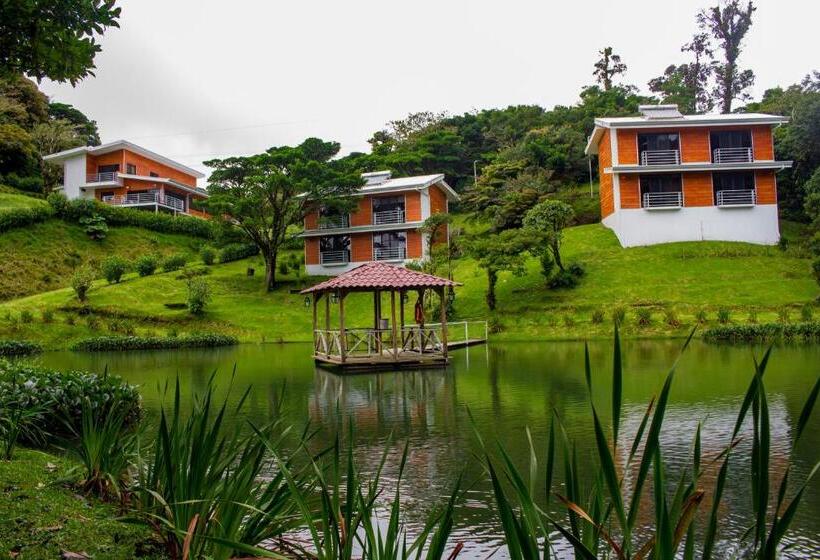 Номер Стандарт с Балконом, Burbi Lake Lodge Monteverde