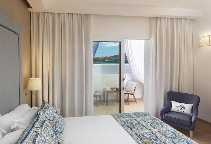 Номер Deluxe Вид на Море с Балконом, Grand Hotel Cannigione