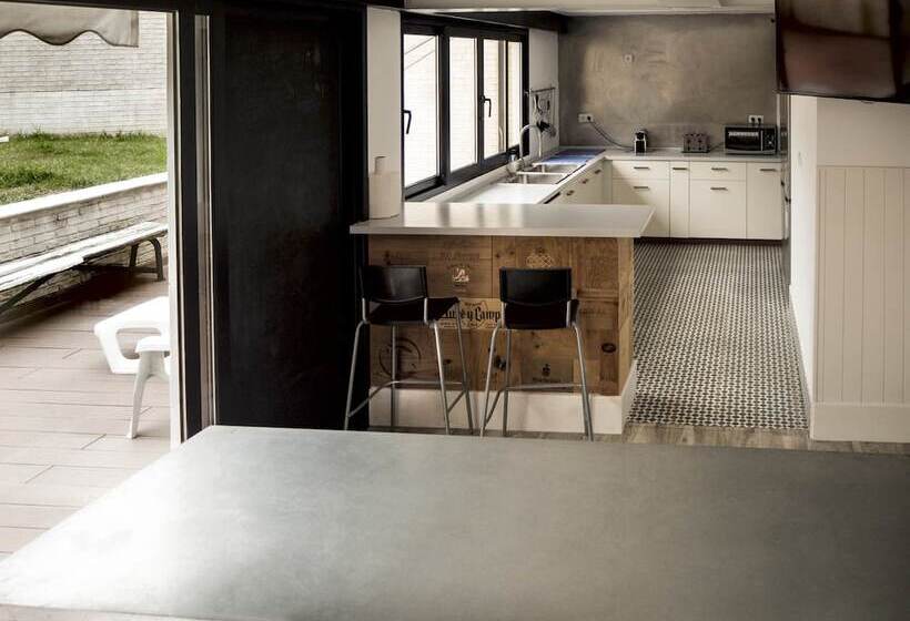 Camera Familiare Bagno Condiviso, Hostel Once Nudos