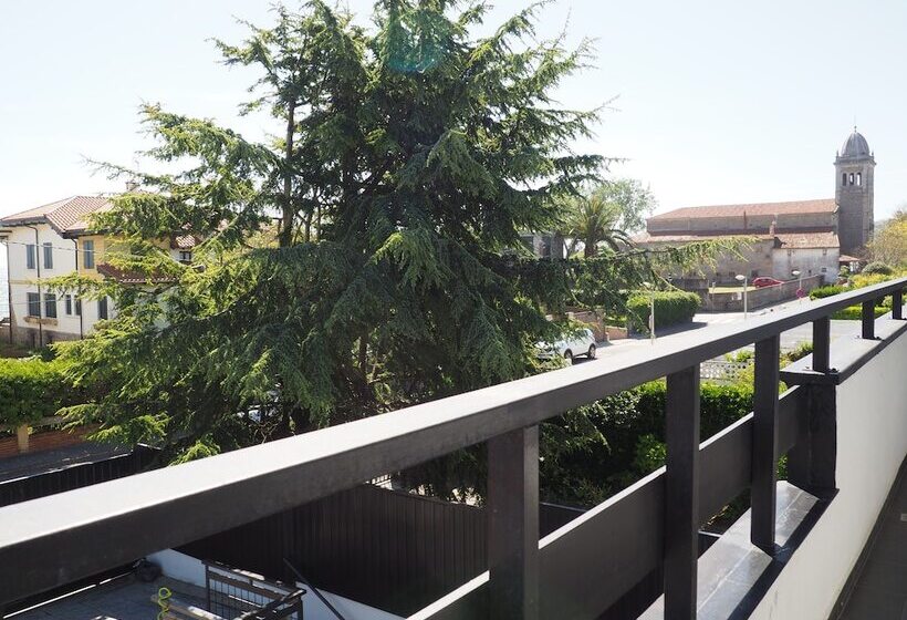 Camera Familiare Bagno Condiviso, Hostel Once Nudos