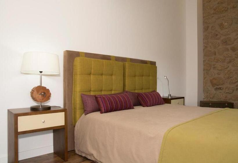 Люкс Кровать Кинг, Casas Do Regato