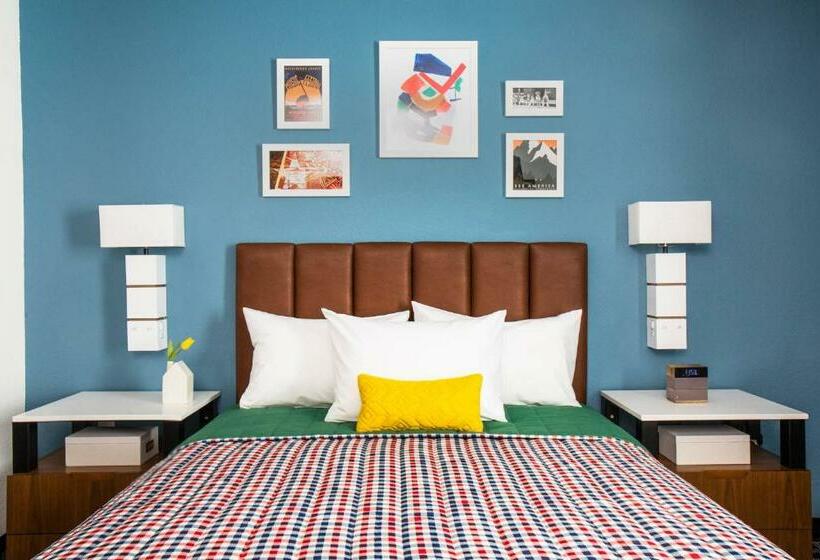스탠다드 스튜디오, Uptown Suites Extended Stay Tampa Fl   Riverview