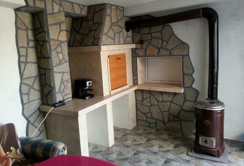 Номер Стандарт Трехместный, Guest House Dimova