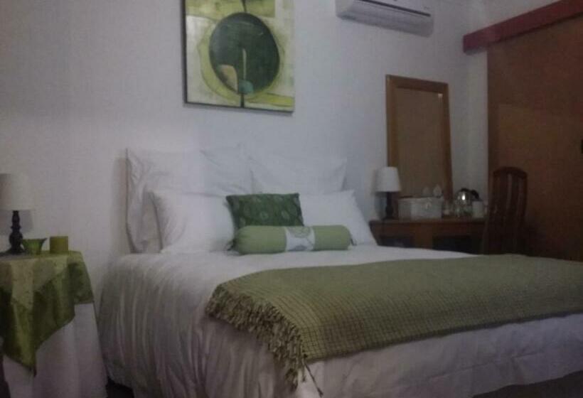 Номер Стандарт, Alicia's B&b