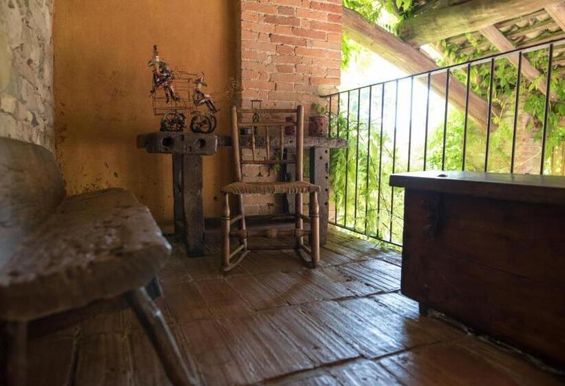 Номер Стандарт с Балконом, Locanda Dei Melograni
