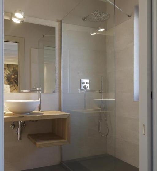 سوئیت جونیور با تراس, Tiamo Modern Design Guest House