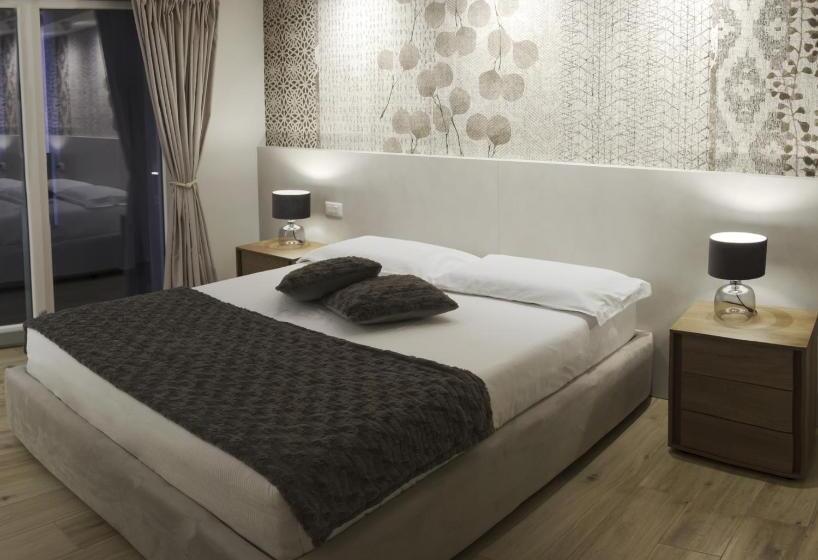 سوییت خانوادگی, Tiamo Modern Design Guest House