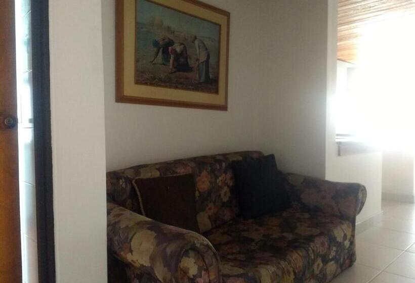 Habitación Deluxe, Hostal Norma101