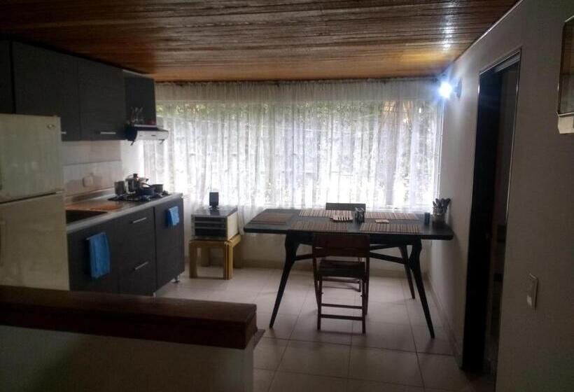 Habitación Triple Comfort, Hostal Norma101