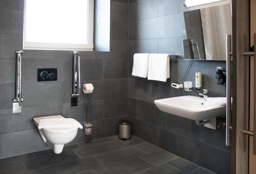 חדר סטנדרט מותאם לאדם עם מוגבלויות, Ing Hotel By Wmm Hotels