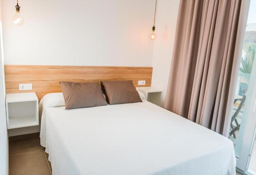 １ベッドルームアパートメント, Apartamentos Zhr